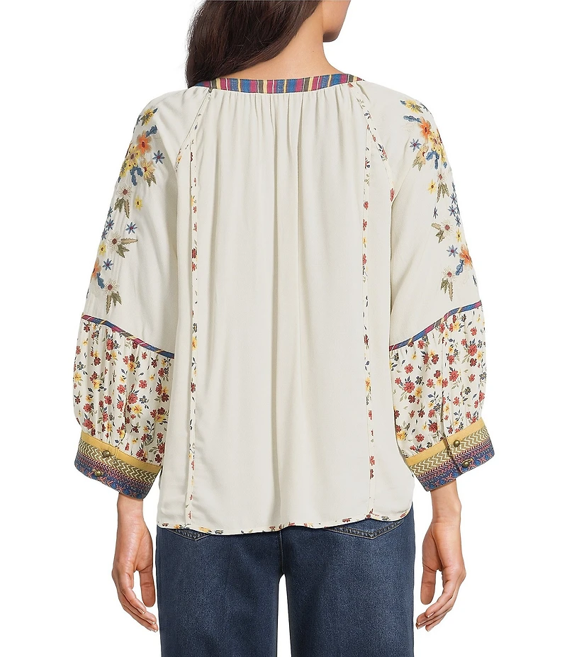 John Mark Woven Ditsy Floral Print Embroidered Scoop Neck 3/4 Sleeve Pullover Top