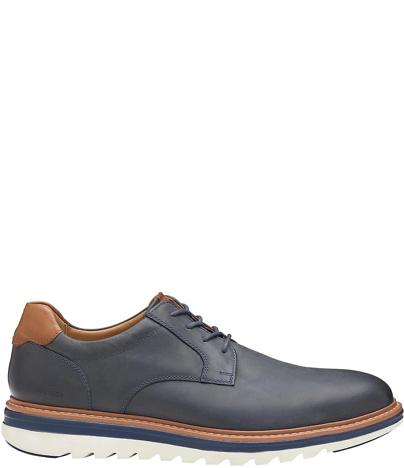 Johnston & Murphy Men's Braxton Leather Plain Toe Oxfords