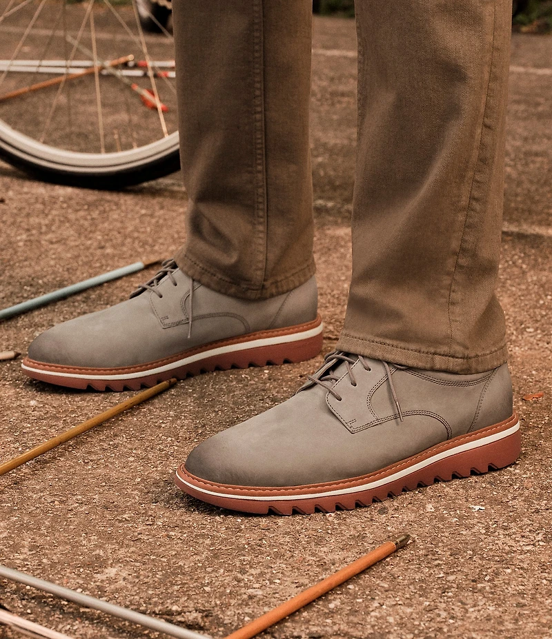 Johnston & Murphy Men's Braydon Nubuck Plain Toe Lace Up Oxfords