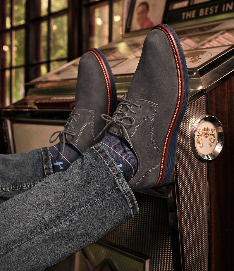 Johnston & Murphy Men's Upton Nubuck Plain Toe Lace Up Oxfords