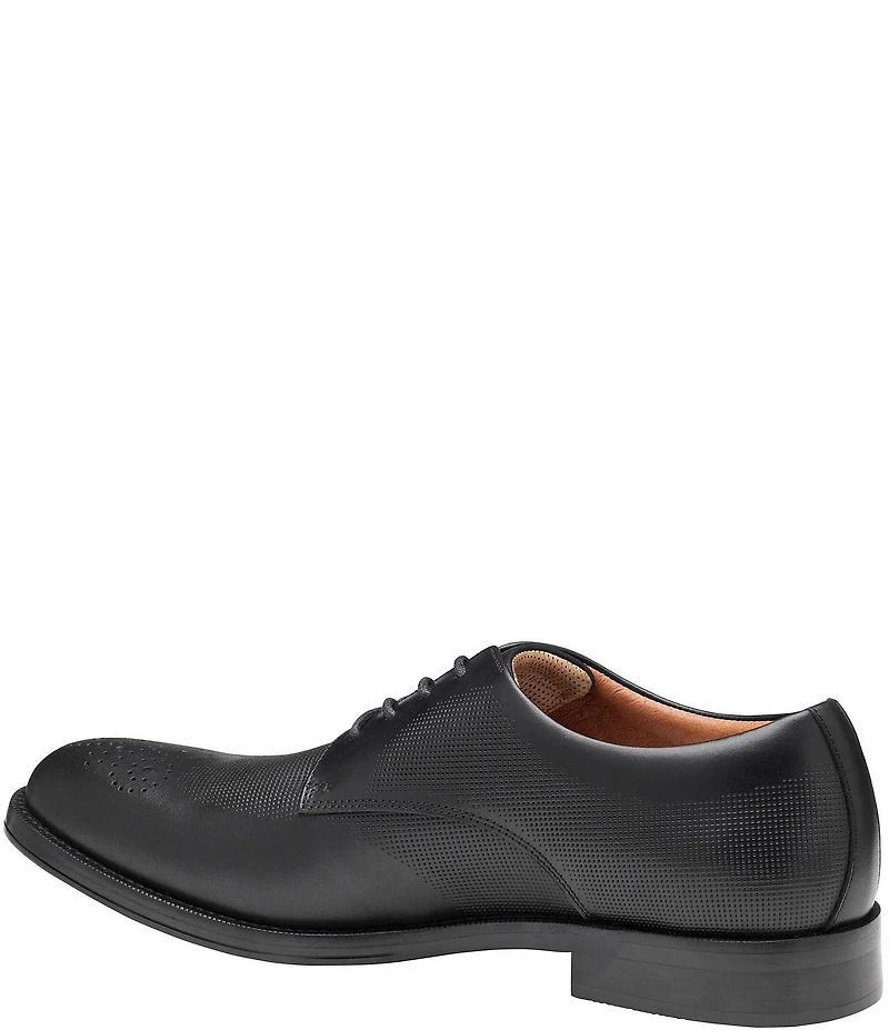 Johnston & Murphy Men's XC+Copley Waterproof Embossed Leather Wingtip Oxfords