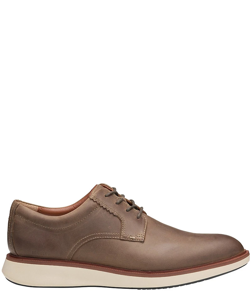 Johnston & Murphy Men's XC+Parker Oiled Waterproof Leather Oxfords