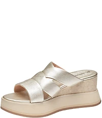 Johnston & Murphy Women's Colleen Metallic Triple-Band Slide Sandals
