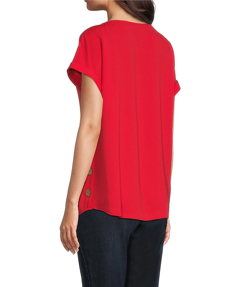 Jones New York Crepe Crew Neck Short Sleeve Side Button Detail Blouse