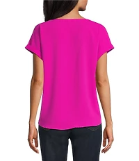 Jones New York Crepe Crew Neck Short Sleeve Side Button Detail Blouse