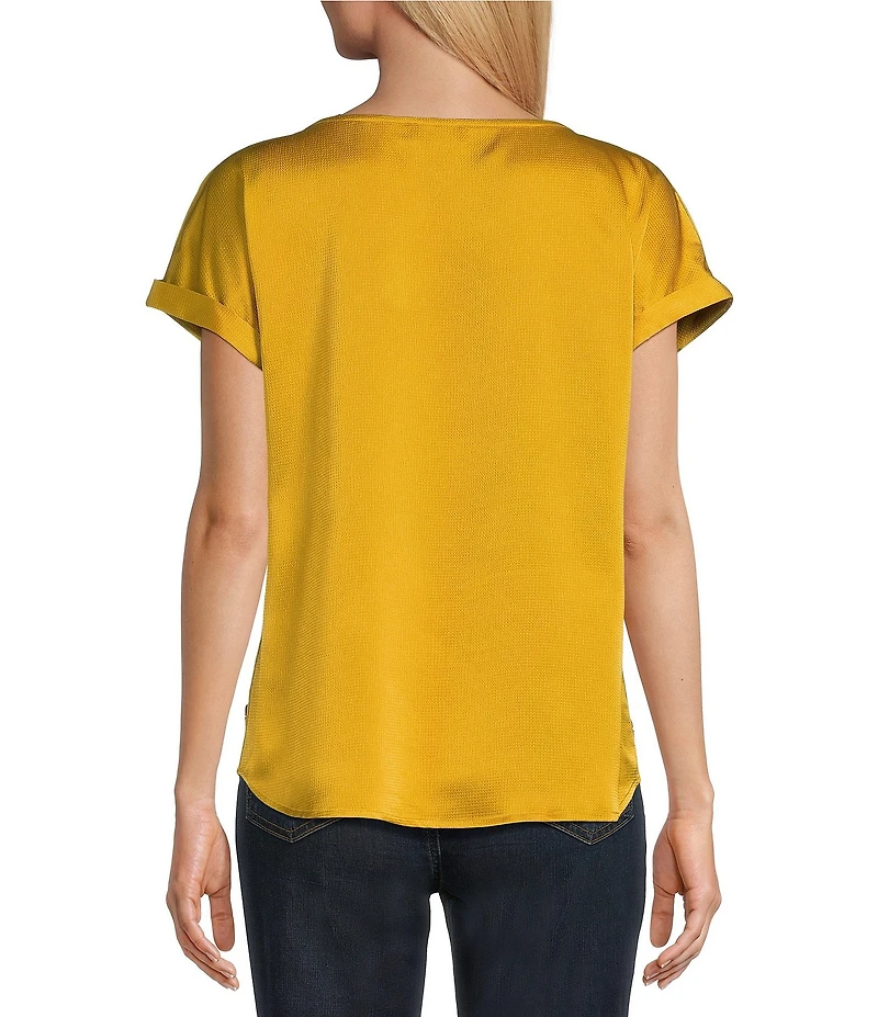 Jones New York Hammered Satin Crew Neck Short Sleeve Button Detail Blouse