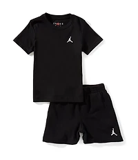 Jordan Little Boys Short Sleeve Brooklyn T-Shirt & Fleece Shorts 2-Piece Set