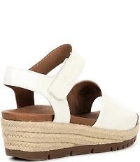 Josef Seibel Miranda 02 Wedge Sandals
