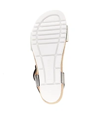 Josef Seibel Quinn02 Leather Buckle Detail Wedge Sandals