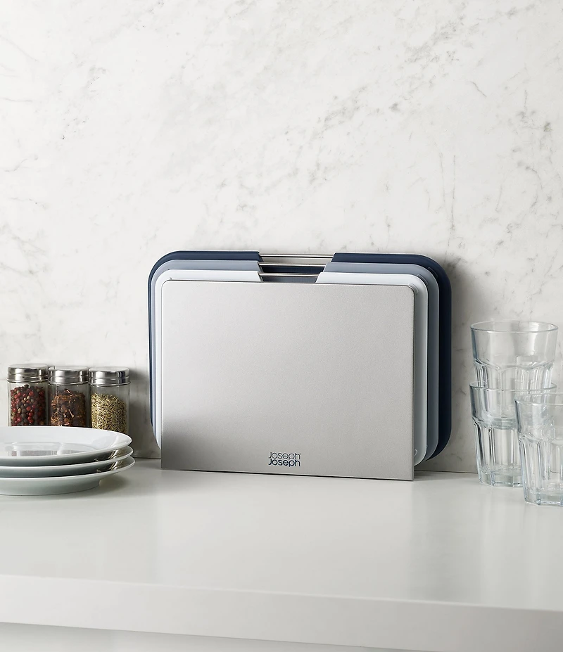 Joseph Joseph Nest™ Boards 3-Piece Chopping Board Set with Storage Stand (Regular)- Grey