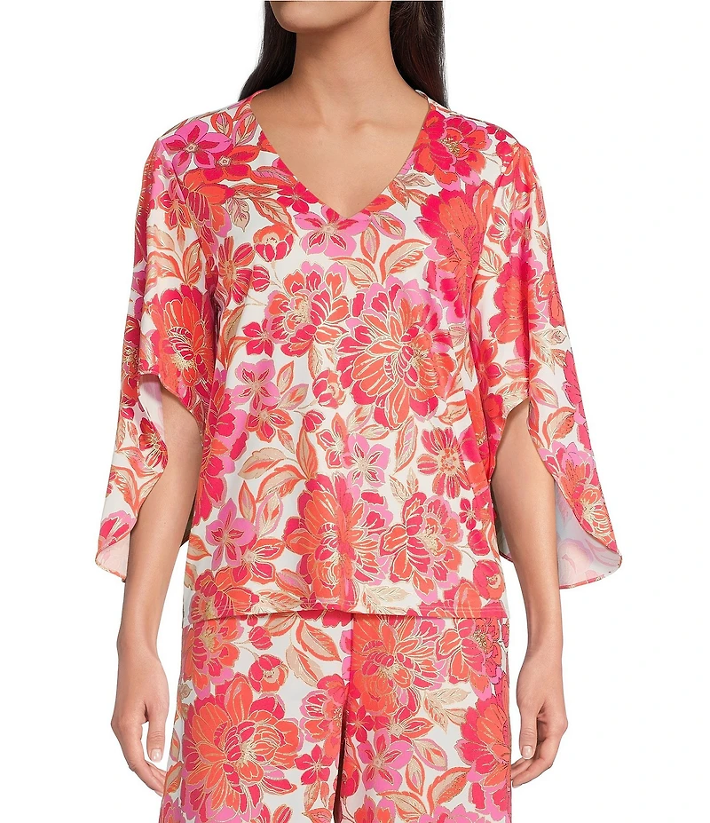 Jude Connally Daniella Coordinating Stretch Knit Peony Dream Print 3/4 Flutter Sleeve V-Neck Top