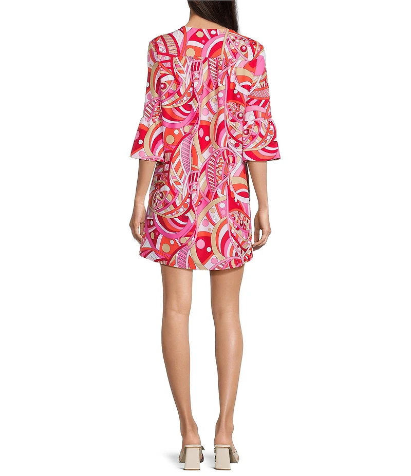 Jude Connally Kerry Mod Party Peony Print Split V-Neck 3/4 Bell Sleeve Knit Shift Dress