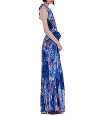 Julia Jordan Halter Neck Floral Pleated Maxi Dress