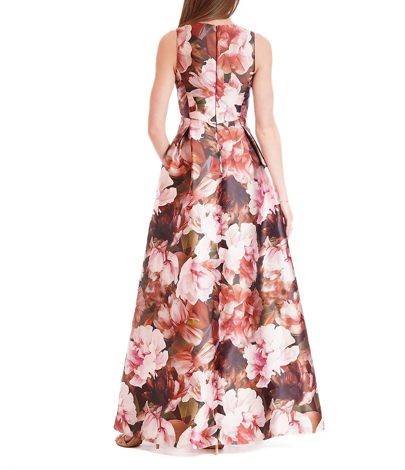 Julia Jordan Sleeveless Floral Mikado Print V-Neck A-Line Gown