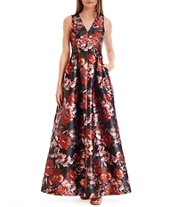 Julia Jordan Sleeveless Floral Print V Neck Gown