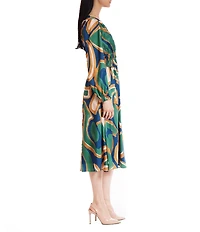 Julia Jordan Twill V-Neck Long Sleeve Abstract Printed Midi Dress