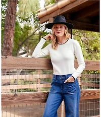 Karen Kane Contrast Edge Stitch Crew Neck Long Sleeve Knit Top