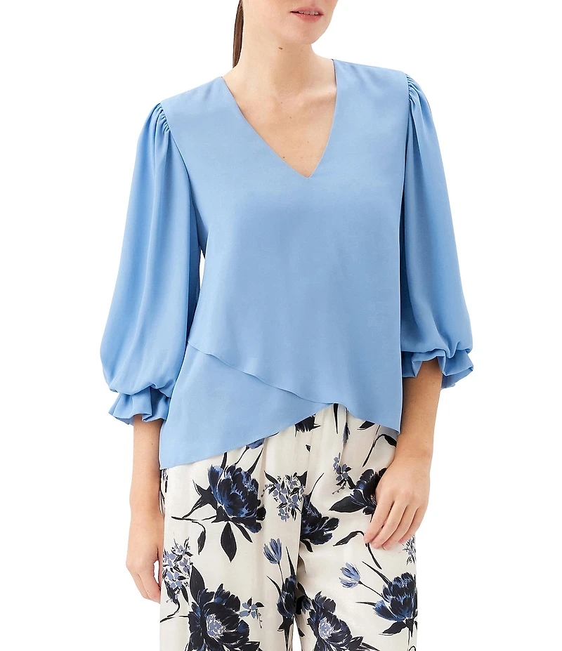 Karen Kane Petite Size Silky Crepe V-Neck 3/4 Flared Sleeve Asymmetric Hem Top