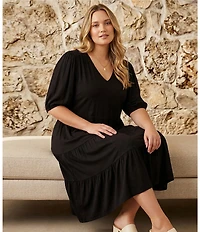 Karen Kane Plus Size V-Neck Short Sleeve A-Line Dress