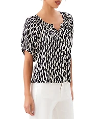 Karen Kane Satin Wavy Stripe Scoop Neck Short Raglan Sleeve Button Front Blouse