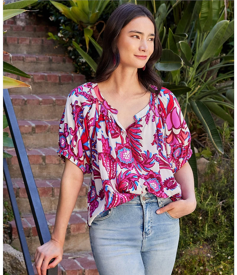 Karen Kane Scoop Neck Short Sleeve Print Peasant Top