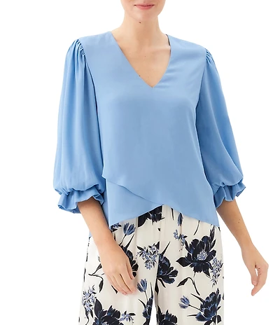 Karen Kane Silky Crepe V-Neck 3/4 Flared Sleeve Asymmetric Hem Top
