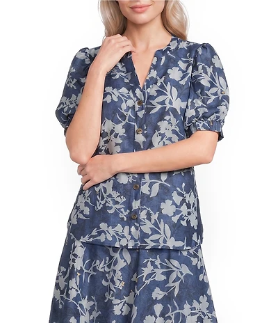 KARL LAGERFELD PARIS Burnout Woven Print V-Neck Short Sleeve Coordinating Blouse