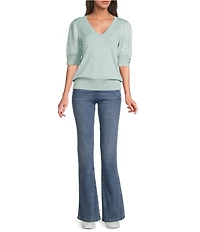 KARL LAGERFELD PARIS Floral Print V-Neck Short Sleeve Top