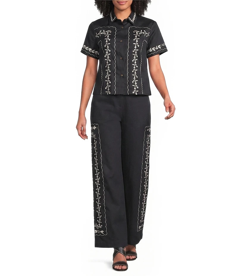 KARL LAGERFELD PARIS Woven Embroidered Poplin Point Collar Short Sleeve Shirt