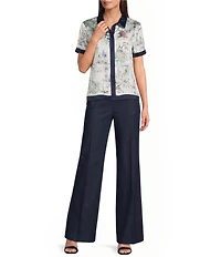 KARL LAGERFELD PARIS Woven Satin Crepe Printed Point Collar Short Sleeve Top