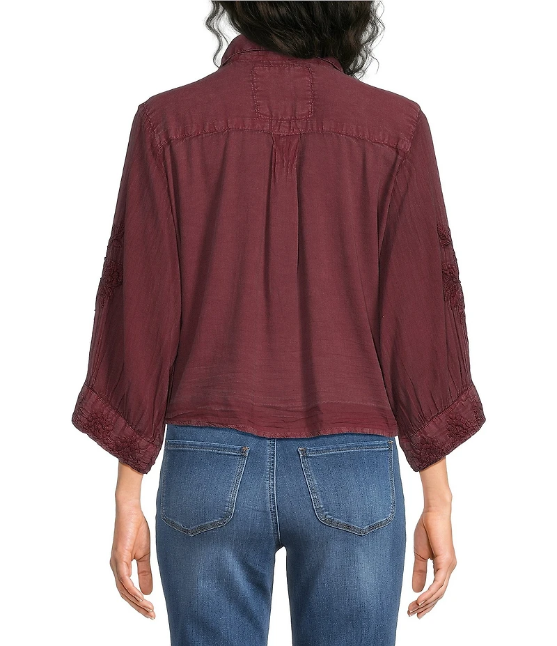 Karyn Seo Alanis Hand Embroidered Geometric Floral Motif Spread Collar 3/4 Sleeve Shirt