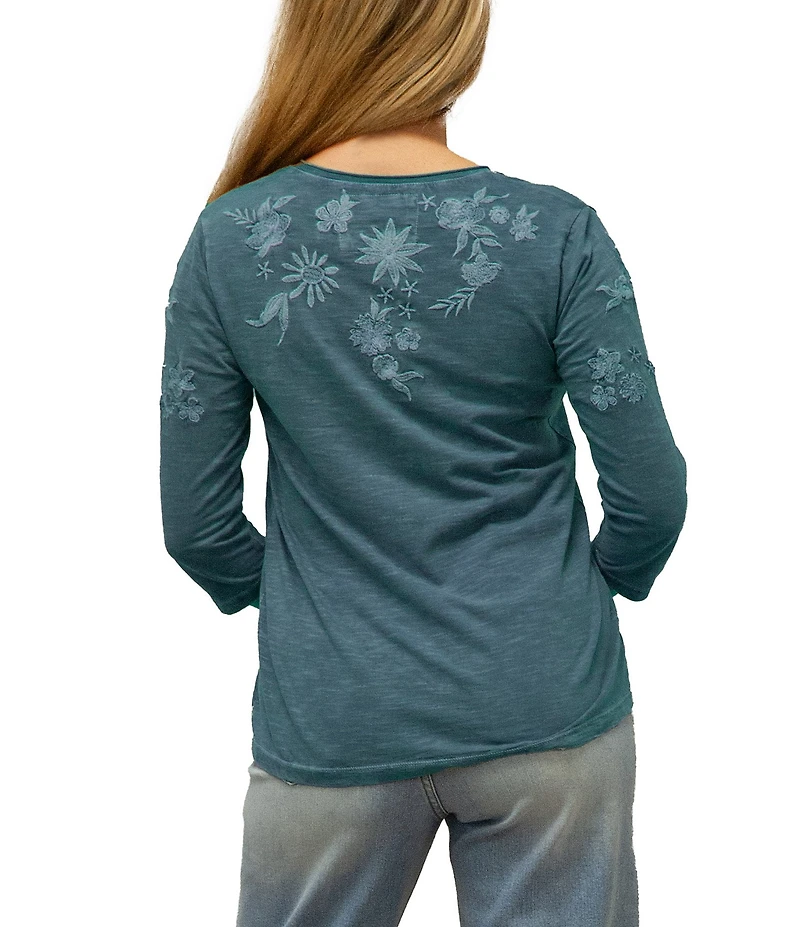 Karyn Seo Enya Tonal Floral Embroidered V-Neck 3/4 Sleeve Top