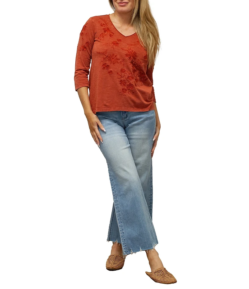 Karyn Seo Enya Tonal Floral Embroidered V-Neck 3/4 Sleeve Top