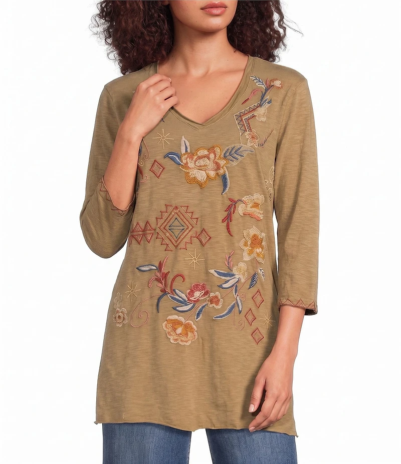 Karyn Seo Knit Geometric Floral Embroidered V-Neck 3/4 Sleeve Top