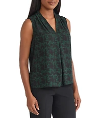 Kasper Crepe Printed V-Neck Pleat Sleeveless Top