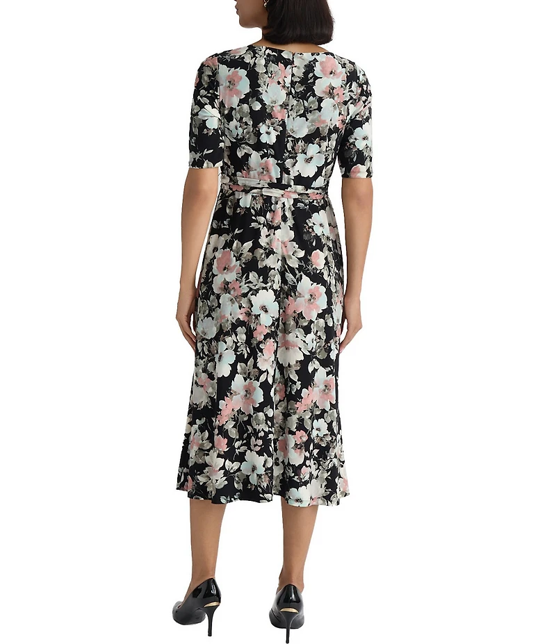 Kasper Fit & Flare Short Sleeve Printed Dress