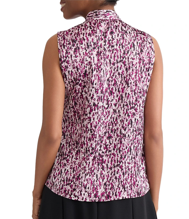 Kasper V-Neck Pleated Shoulder Top