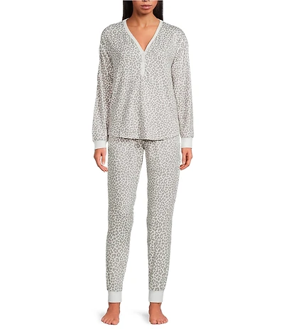 kate spade new york Long Sleeve V-Neck Henley Sweater Knit Animal Print Jogger Pajama Set
