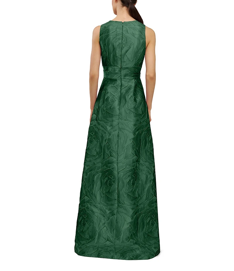 Kay Unger Jacquard V-Neck Sleeveless Pleated Gown