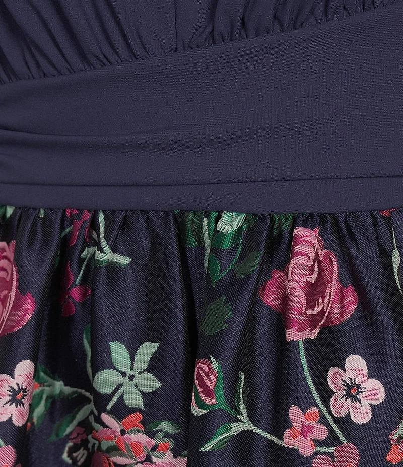 Kay Unger Marceline Split V-neck 3/4 Sleeve Jacquard Skirt Mixed Media Gown