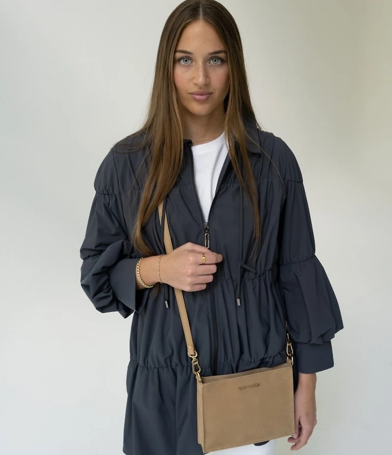 Kelly-Tooke Tassel Leather Crossbody Clutch Bag