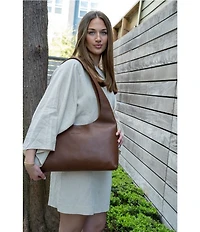 Kelly-Tooke Vivi Hobo Shoulder Bag