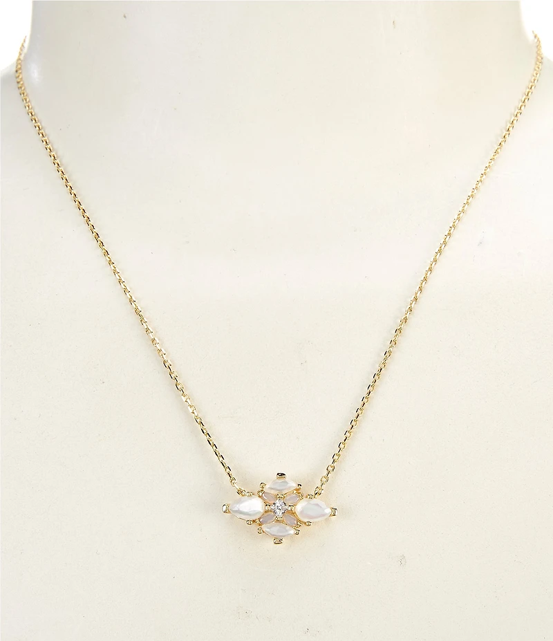 Kendra Scott Abbie Crystal Short Pendant Necklace