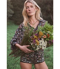 Kendra Scott Anya Flower Stud Earrings