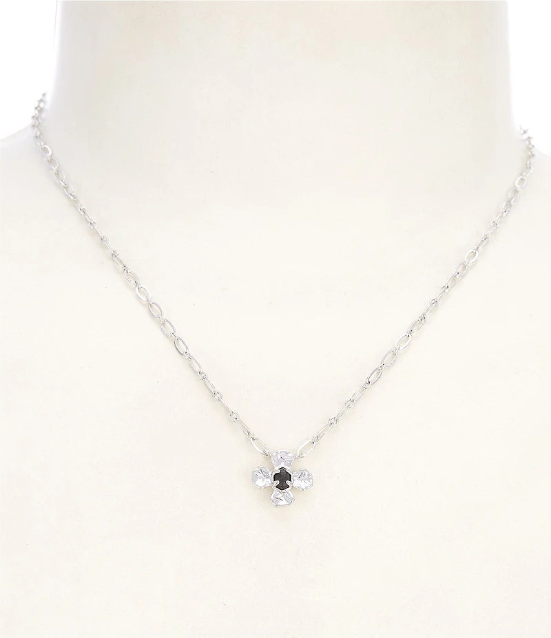 Kendra Scott Leanne Short Pendant Necklace