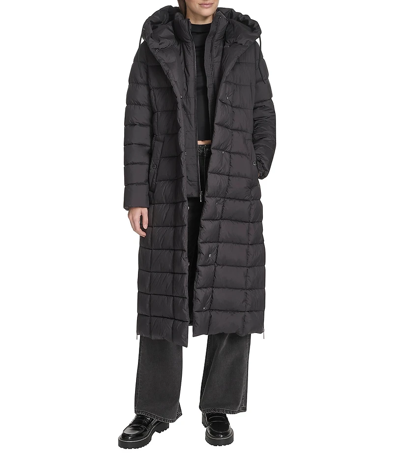 Kenneth Cole New York Water Resistant Channel Quilt Hooded Stand Collar Dog Walker Puffer