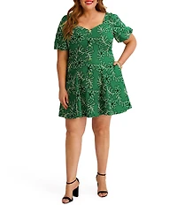 Kensie Plus Size Short Sleeve Sweetheart Neck Dress