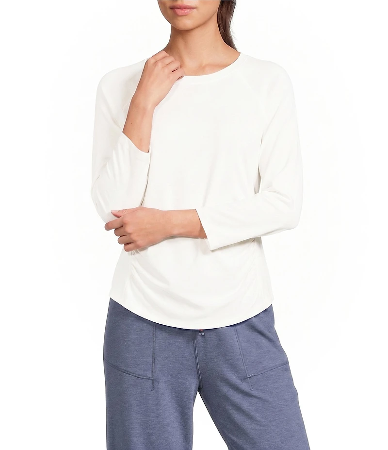 Kinesis 3/4 Sleeve Ruched Scoop Neck Tee