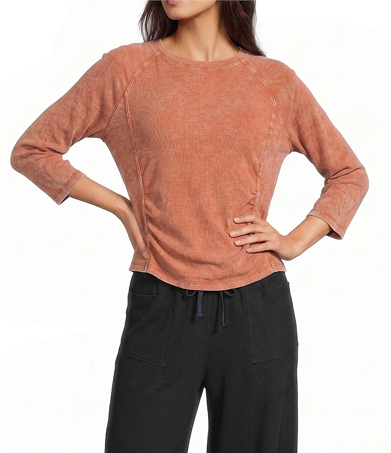 Kinesis 3/4 Sleeve Ruched Scoop Neck Tee