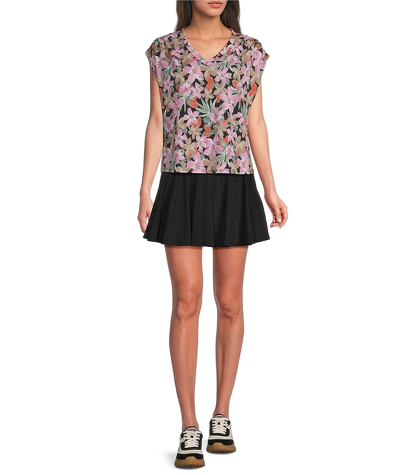 Kinesis Floral Print V-Neck Short Sleeve Shirred Shoulder Top